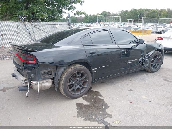 2015 DODGE CHARGER SE — I6