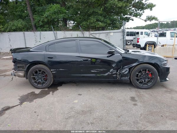 2015 DODGE CHARGER SE — I116