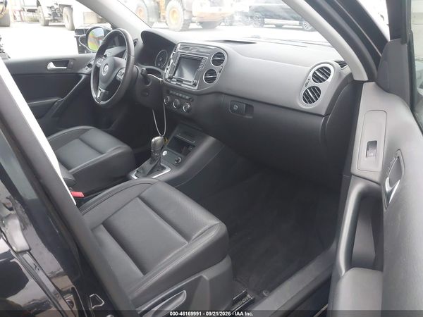 2017 VOLKSWAGEN TIGUAN 2.0T/2.0T S — I5