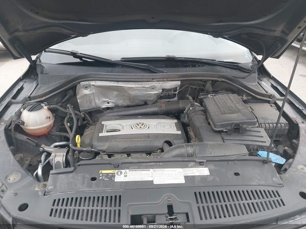 2017 VOLKSWAGEN TIGUAN 2.0T/2.0T S — I10