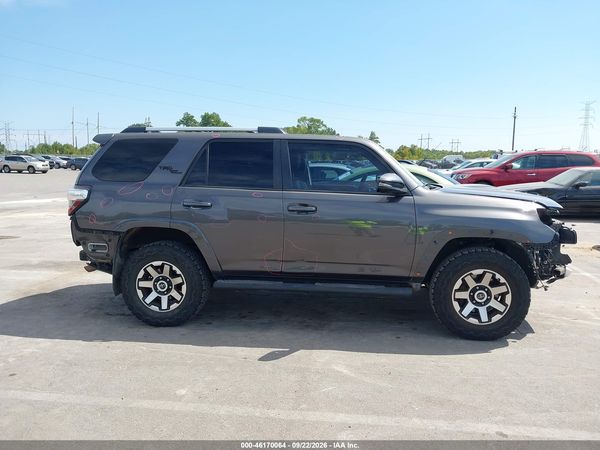 2017 TOYOTA 4RUNNER TRD OFF ROAD PREMIUM — I116