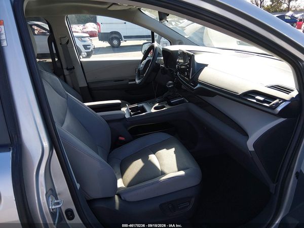 2024 TOYOTA SIENNA LIMITED — I5