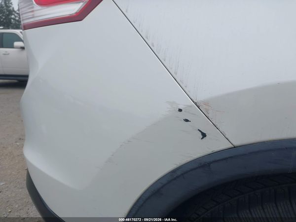 2014 HONDA CR-V LX — I152