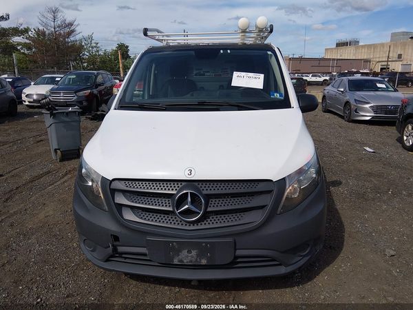 2018 MERCEDES-BENZ METRIS — I115