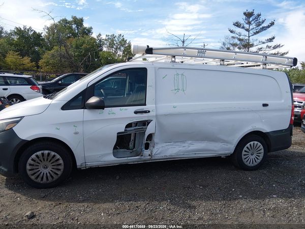 2018 MERCEDES-BENZ METRIS — I117