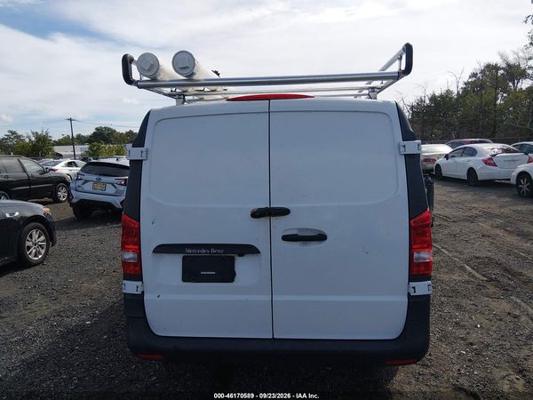 2018 MERCEDES-BENZ METRIS — I119