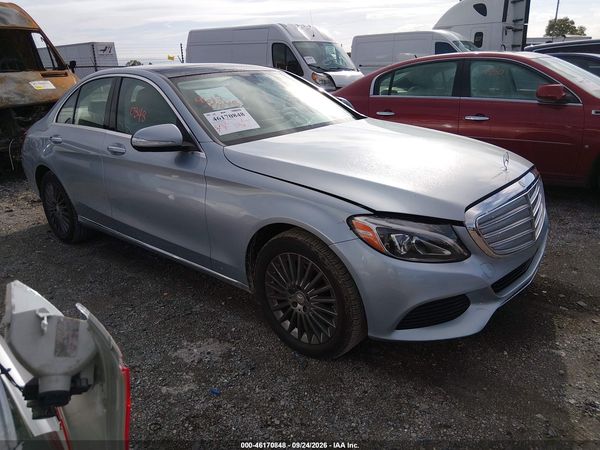 2015 MERCEDES-BENZ C 300 LUXURY 4MATIC — I1