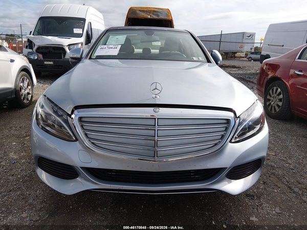 2015 MERCEDES-BENZ C 300 LUXURY 4MATIC — I115
