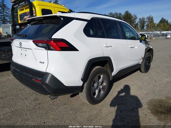 2025 TOYOTA RAV4 — I4