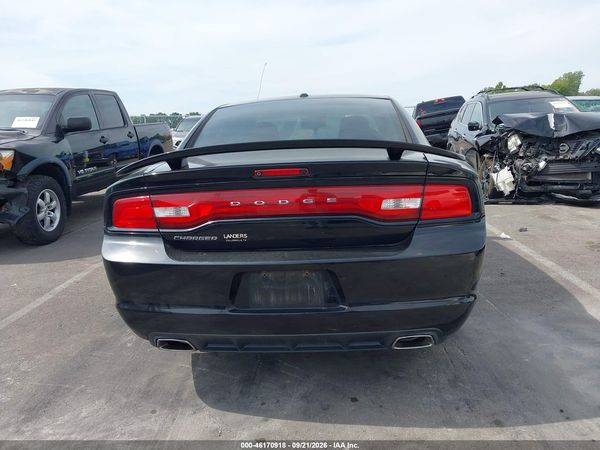 2014 DODGE CHARGER SXT — I119