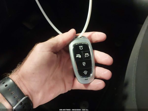 2022 HYUNDAI TUCSON SEL — I11