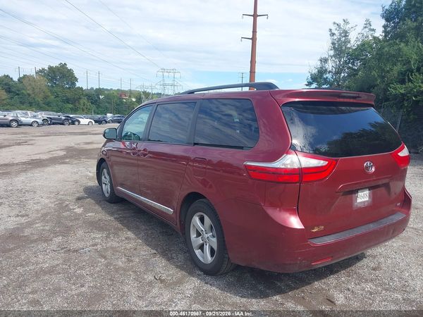 2015 TOYOTA SIENNA LE 8 PASSENGER — I3