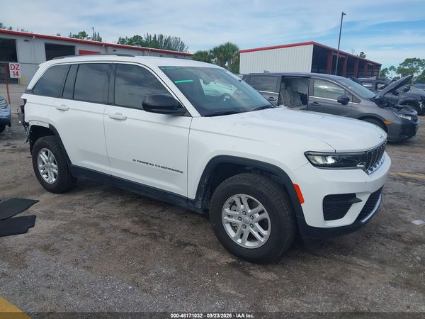 2023 JEEP GRAND CHEROKEE LAREDO 4X4 — I1