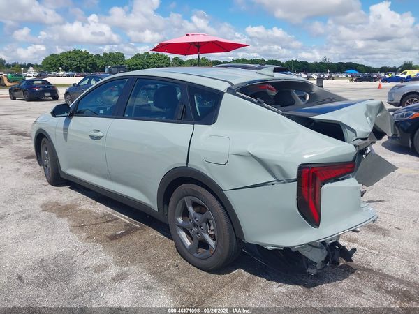 2026 KIA K4 LXS — I3