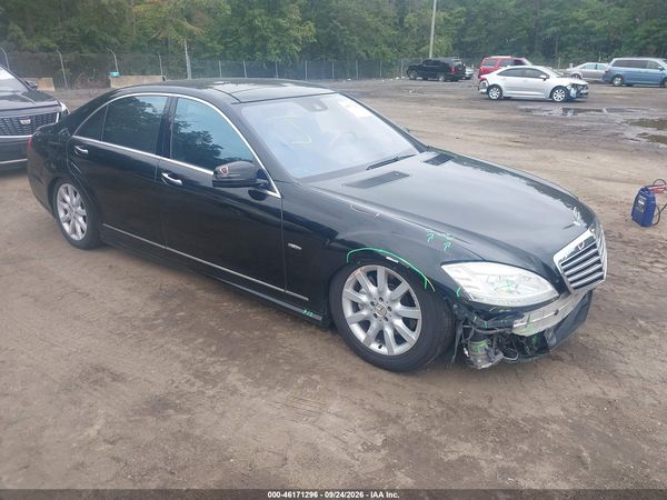2012 MERCEDES-BENZ S 550 4MATIC — I1