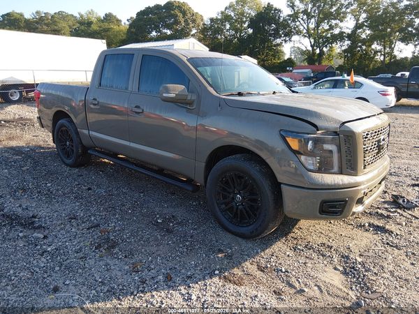 2018 NISSAN TITAN SV — I1