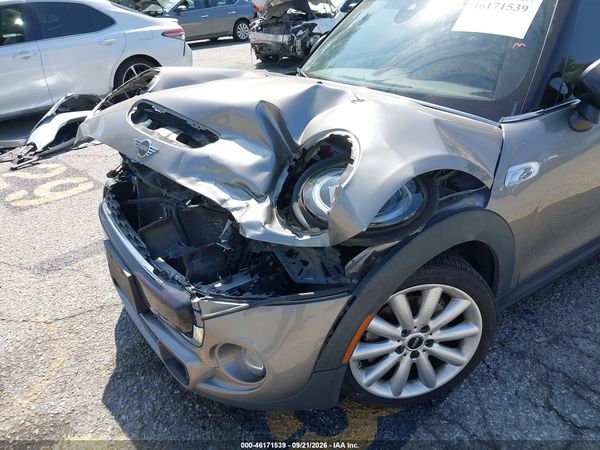2019 MINI HARDTOP COOPER S — I152