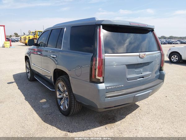 2016 CADILLAC ESCALADE LUXURY COLLECTION — I3