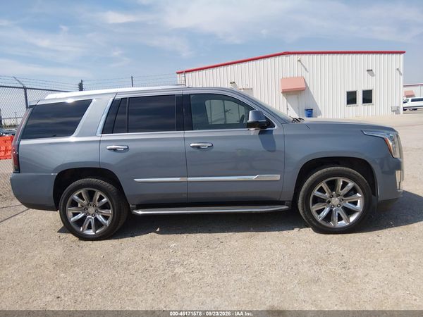 2016 CADILLAC ESCALADE LUXURY COLLECTION — I116