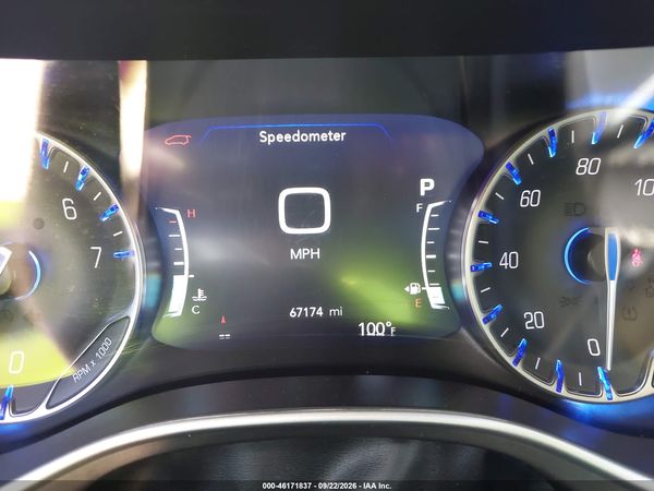 2024 CHRYSLER PACIFICA TOURING L — I118