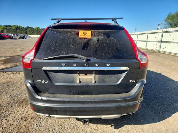 2016 VOLVO XC60