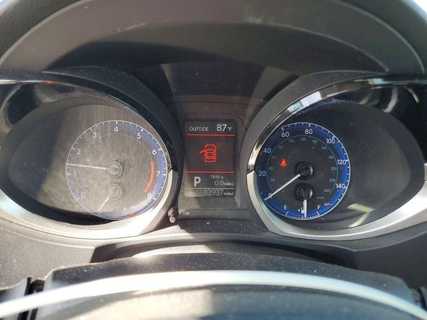 2016 TOYOTA COROLLA