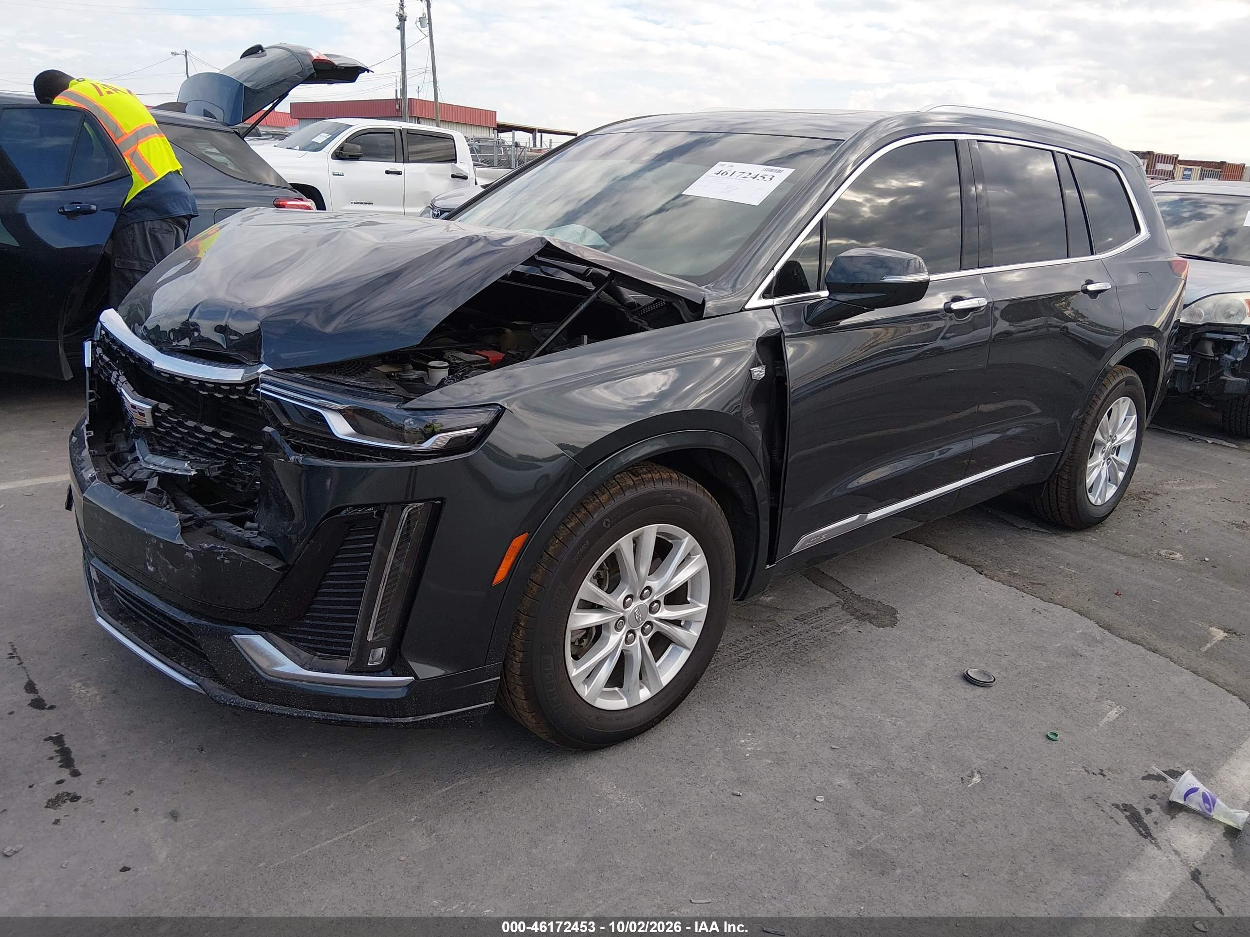 2022 CADILLAC XT6 LUXURY — I2