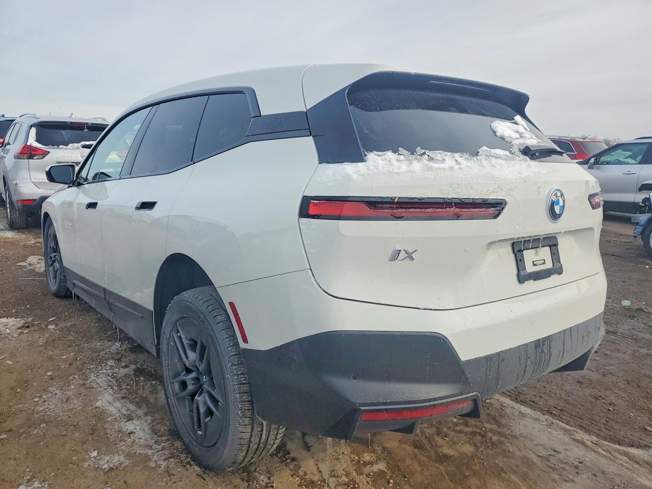 2023 BMW IX xDrive50i