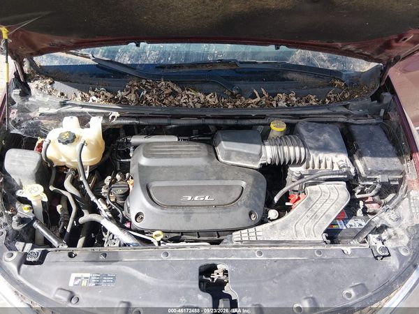 2017 CHRYSLER PACIFICA TOURING-L — I10