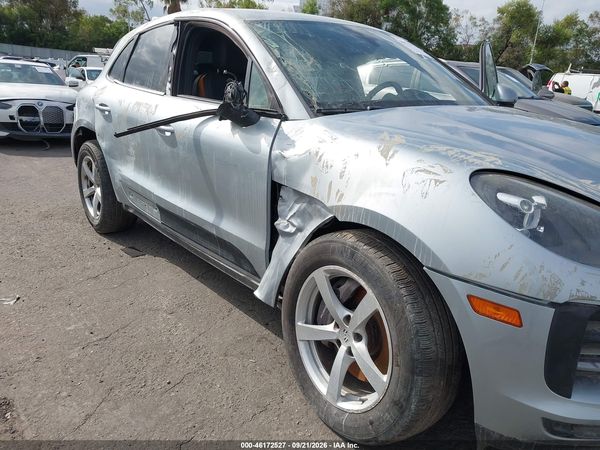 2021 PORSCHE MACAN — I6