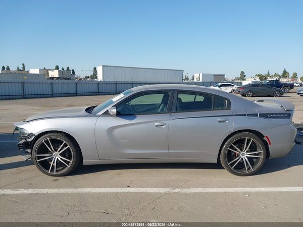 2016 DODGE CHARGER SE — I117