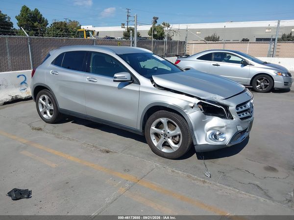 2018 MERCEDES-BENZ GLA GLA 250 — I1