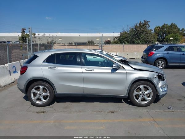 2018 MERCEDES-BENZ GLA GLA 250 — I116