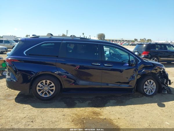 2026 TOYOTA SIENNA XLE — I116
