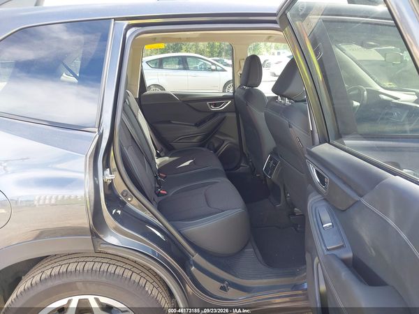 2019 SUBARU FORESTER PREMIUM — I8