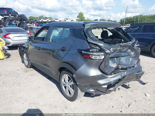 2024 NISSAN KICKS S XTRONIC CVT — I3