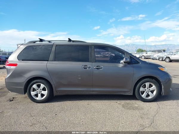 2013 TOYOTA SIENNA LE V6 8 PASSENGER — I116