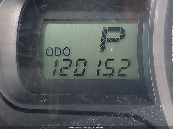 2013 TOYOTA SIENNA LE V6 8 PASSENGER — I118