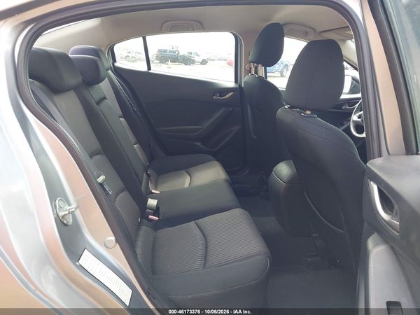 2016 MAZDA MAZDA3 I SPORT — I8
