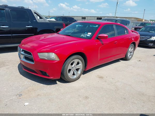 2013 DODGE CHARGER — I2