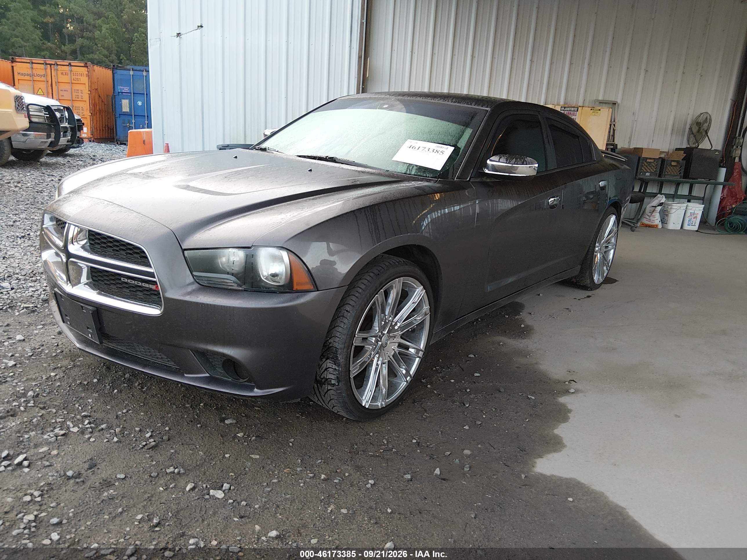2014 DODGE CHARGER SE — I2