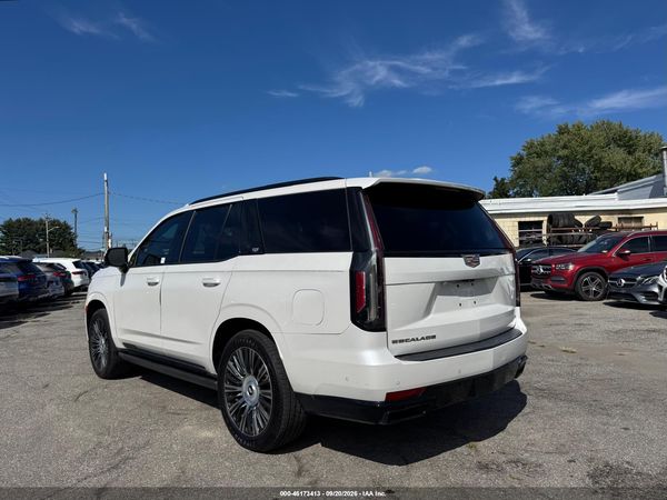 2021 CADILLAC ESCALADE 4WD SPORT PLATINUM — I3