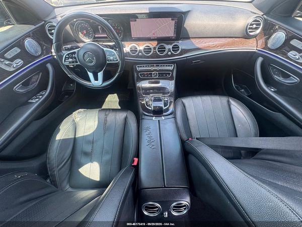2019 MERCEDES-BENZ E 300 4MATIC — I8
