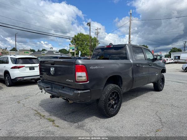 2020 RAM 1500 BIG HORN  4X4 6'4 BOX — I4