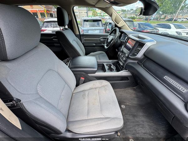 2020 RAM 1500 BIG HORN  4X4 6'4 BOX — I5