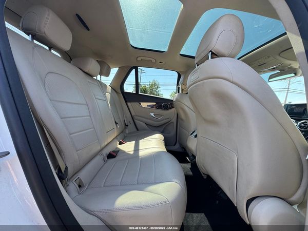 2018 MERCEDES-BENZ GLC 300 — I6
