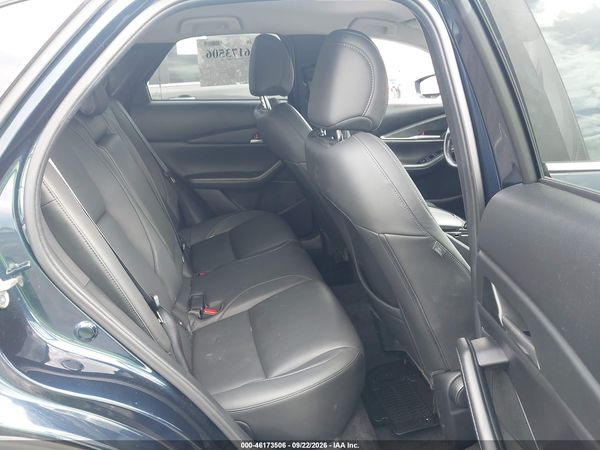 2023 MAZDA CX-30 2.5 S SELECT — I8
