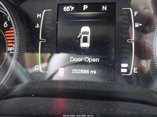 2016 JEEP CHEROKEE ALTITUDE — I118