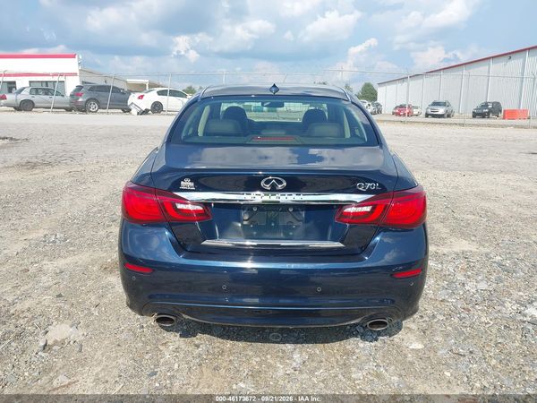 2016 INFINITI Q70L 3.7 — I119
