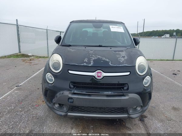2014 FIAT 500L TREKKING — I6